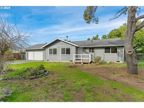 1700 Lakeshore Drive Coos Bay OR 97420