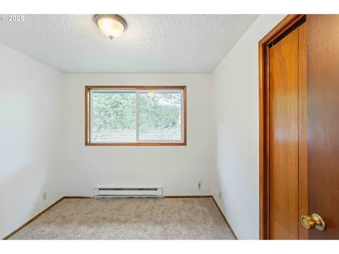 1700 Lakeshore Drive Coos Bay OR 97420
