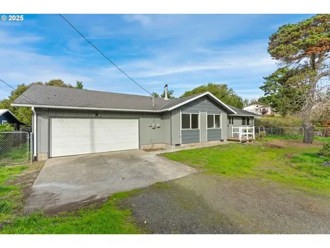 1700 Lakeshore Drive Coos Bay OR 97420