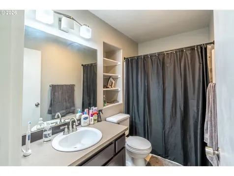 165 NE 75th Avenue Hillsboro OR 97124