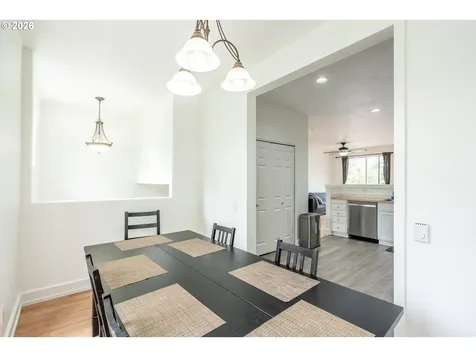 165 NE 75th Avenue Hillsboro OR 97124