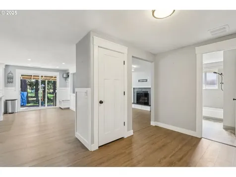 4615 NE 52nd Avenue Vancouver WA 98661