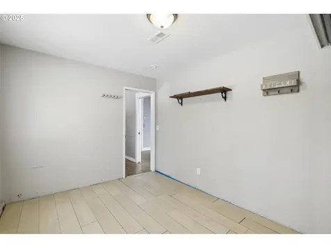 4615 NE 52nd Avenue Vancouver WA 98661