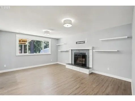 4615 NE 52nd Avenue Vancouver WA 98661