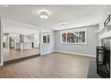 4615 NE 52nd Avenue Vancouver WA 98661