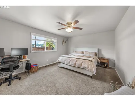 170 Addison Avenue Sutherlin OR 97479