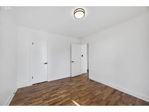 6505 N Knowles Avenue Portland OR 97217