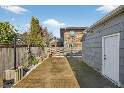 6505 N Knowles Avenue Portland OR 97217