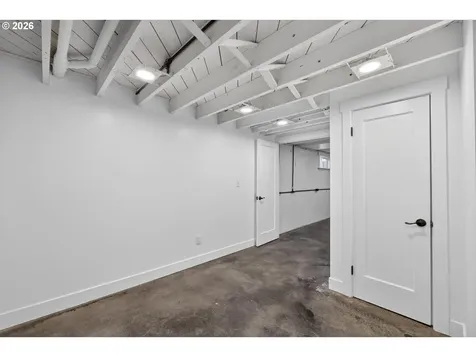 6505 N Knowles Avenue Portland OR 97217