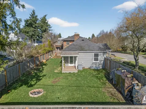 6505 N Knowles Avenue Portland OR 97217
