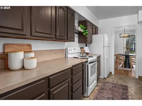 5226 NE 35th Place Portland OR 97211