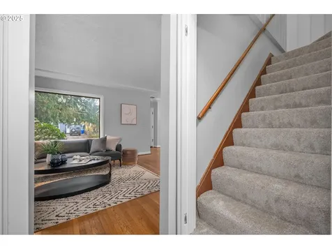5226 NE 35th Place Portland OR 97211