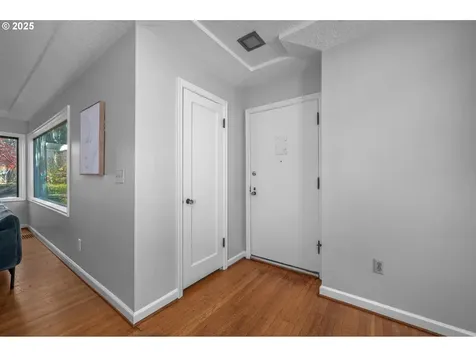5226 NE 35th Place Portland OR 97211
