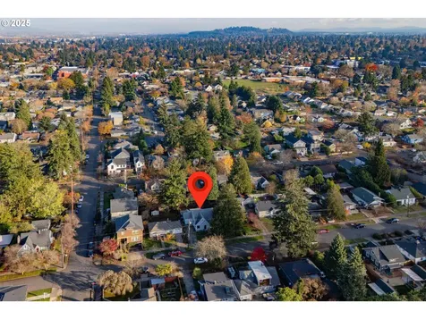 5226 NE 35th Place Portland OR 97211