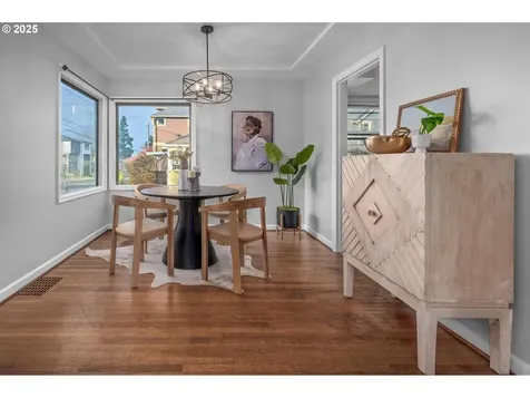 5226 NE 35th Place Portland OR 97211
