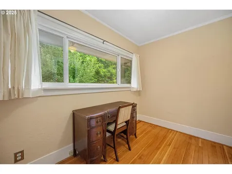 3555 NE Shaver Street Portland OR 97212