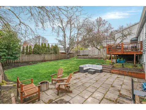 5921 SW 45th Avenue Portland OR 97221