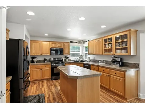17361 SW Inkster Drive Sherwood OR 97140