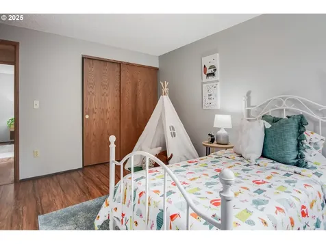 3903 SE 66th Avenue Portland OR 97206