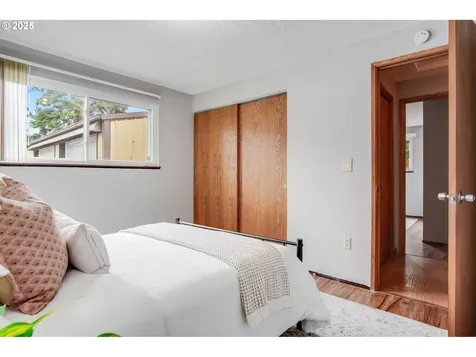 3903 SE 66th Avenue Portland OR 97206