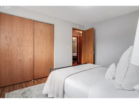3903 SE 66th Avenue Portland OR 97206