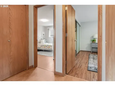 3903 SE 66th Avenue Portland OR 97206