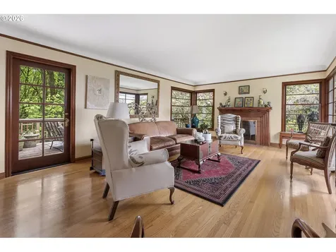 5321 SW Menefee Drive Portland OR 97239