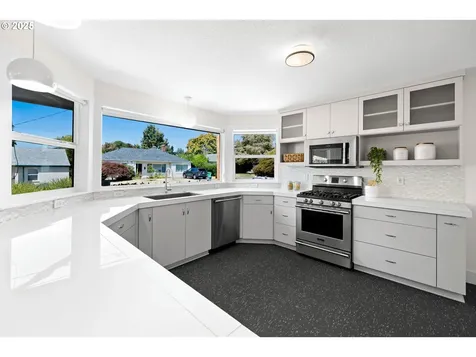 2844 SE 60th Avenue Portland OR 97206