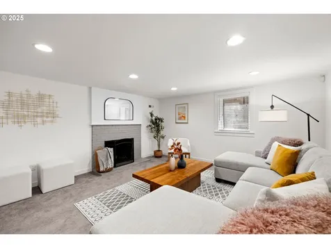 2844 SE 60th Avenue Portland OR 97206