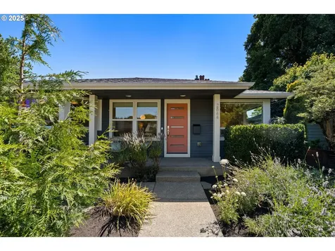 2844 SE 60th Avenue Portland OR 97206