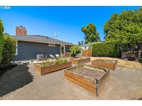 2844 SE 60th Avenue Portland OR 97206