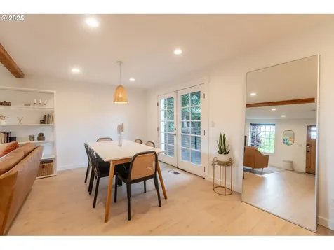 3211 F Street Vancouver WA 98663