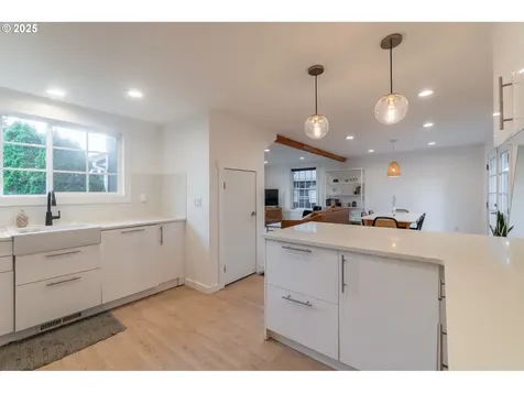 3211 F Street Vancouver WA 98663