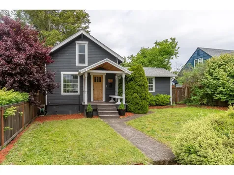 3211 F Street Vancouver WA 98663