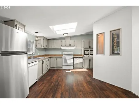 1819 SE Orient Drive Gresham OR 97080