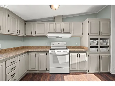 1819 SE Orient Drive Gresham OR 97080