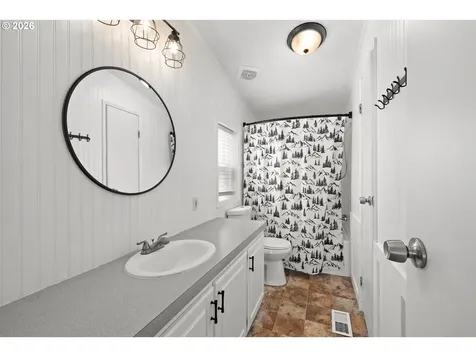 1819 SE Orient Drive Gresham OR 97080