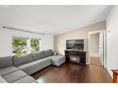 1819 SE Orient Drive Gresham OR 97080
