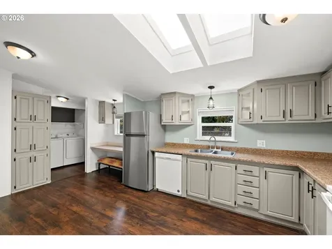 1819 SE Orient Drive Gresham OR 97080