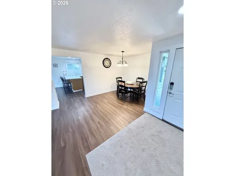 313 SE 9th Street Battle Ground WA 98604