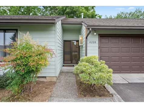4220 NE 125th Place Portland OR 97230