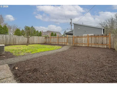 1155 18th Street NE Salem OR 97301