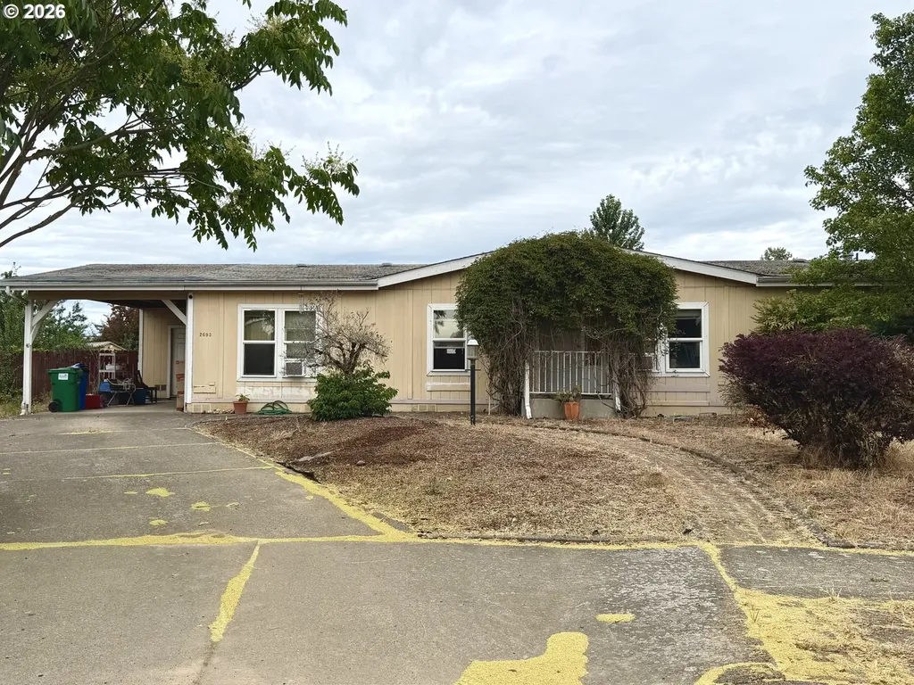 2693 Arnold Avenue Eugene OR 97402