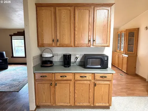 2693 Arnold Avenue Eugene OR 97402