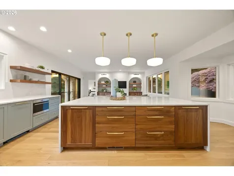 1430 SW Highland Road Portland OR 97221