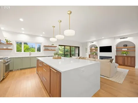1430 SW Highland Road Portland OR 97221