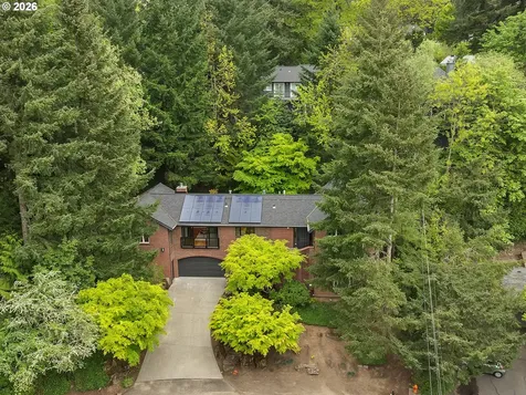 1430 SW Highland Road Portland OR 97221