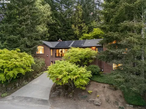 1430 SW Highland Road Portland OR 97221