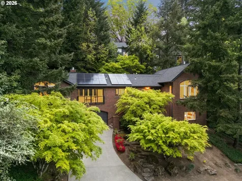 1430 SW Highland Road Portland OR 97221