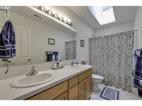 1175 NE Irene Court Hillsboro OR 97124